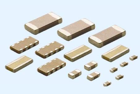 貼片電容代理之獨(dú)石貼片電容器的原理解釋